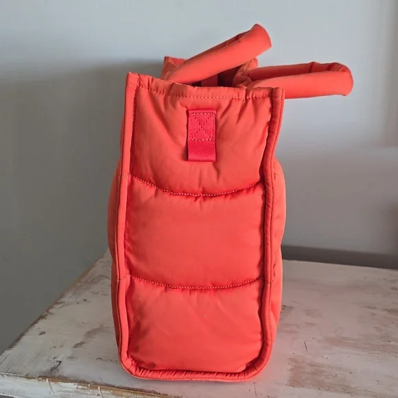 NWT Coachtopia Loop Wavy Tote In Sun Orange